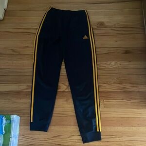 Adidas sweatpants